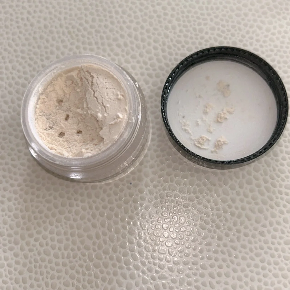 Kat Von D KVD Beauty Lock It Setting Powder Translucent Loose 1.4g Makeup